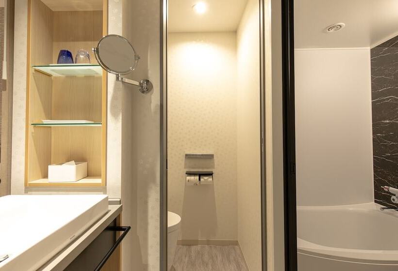 Montblanc Hotel Raffine Nagoyaekimae