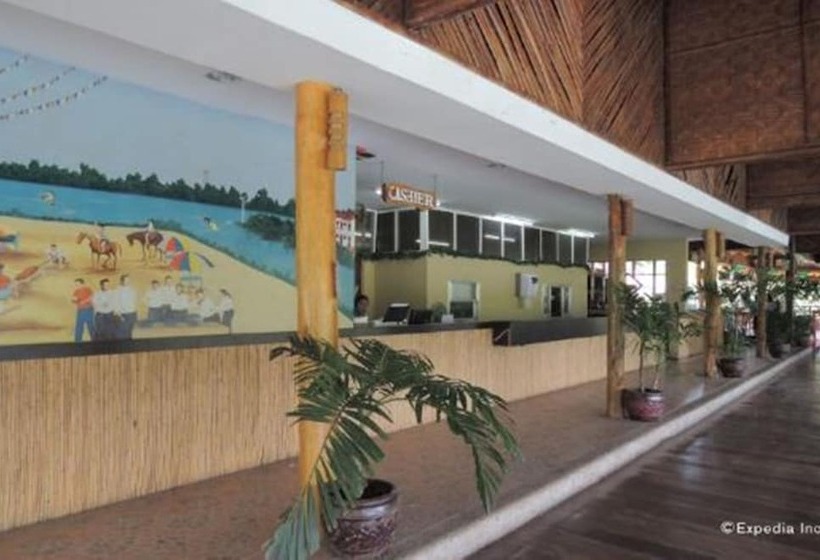 Отель Papa Kit's Marina And Fishing Lagoon