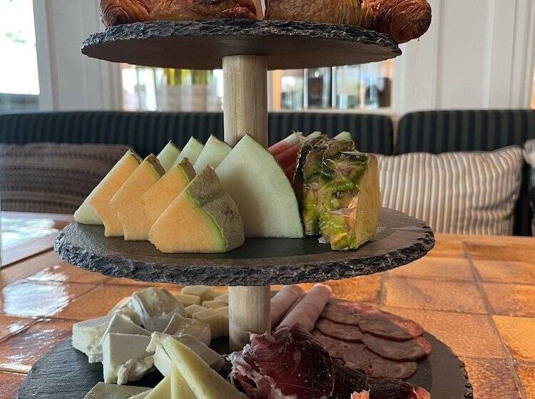 호텔 Playa Grande By Tropical