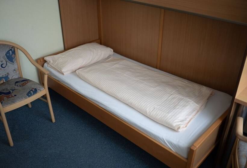 호텔 Radlstadl  Brauhaus Und