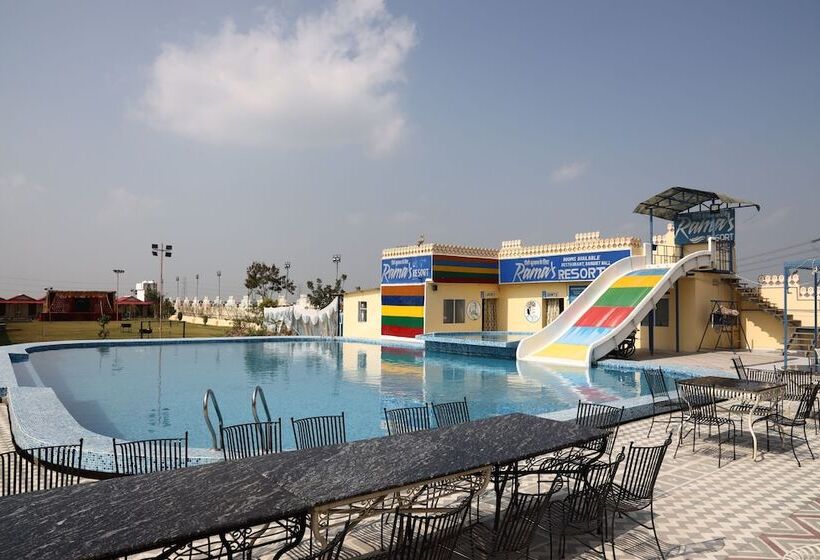 ホテル Ramas Resort