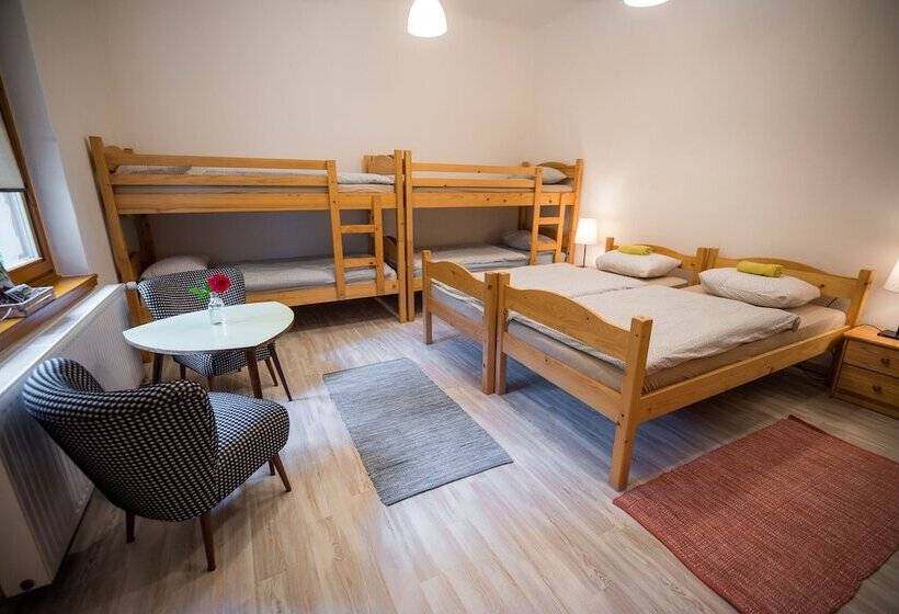 هتل Rooms Kozmus