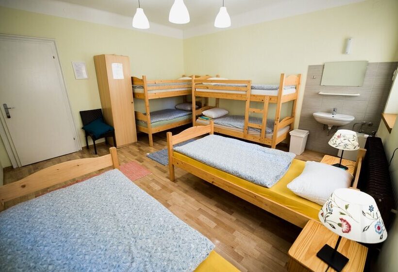 هتل Rooms Kozmus