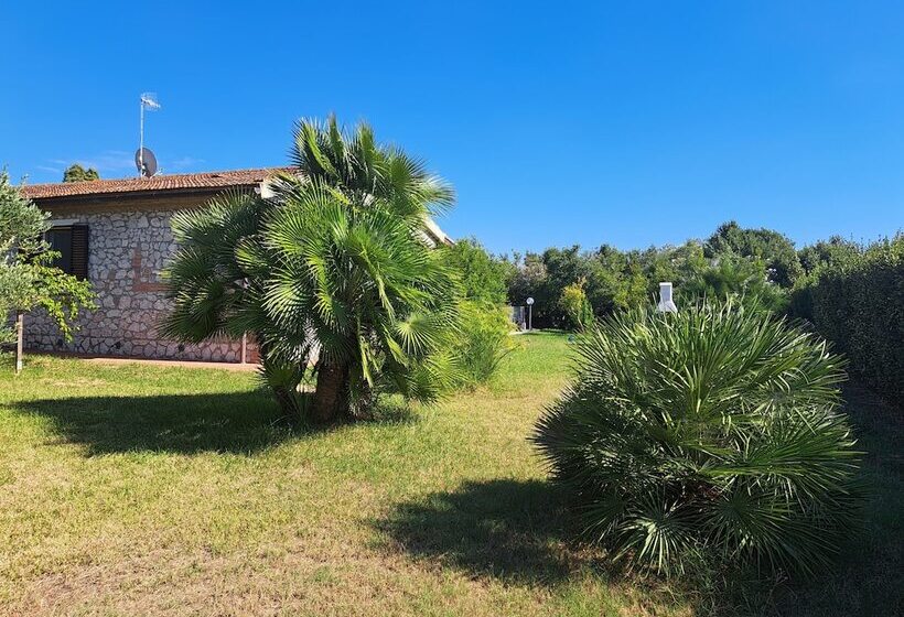 هتل روستایی Agriturismo La Tortorella