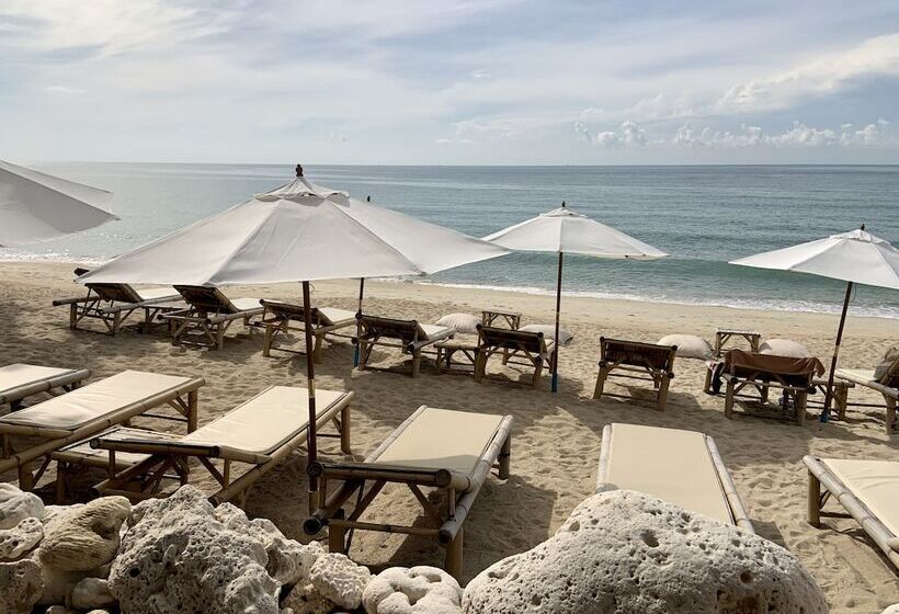 בית מלון כפרי 4u Resort Samui