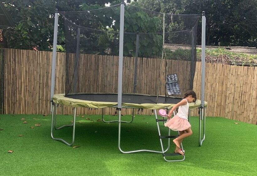 בית מלון כפרי 4u Resort Samui