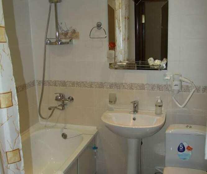 Отель Silver Key