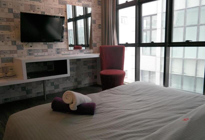 Отель Summer Oscar Boutique