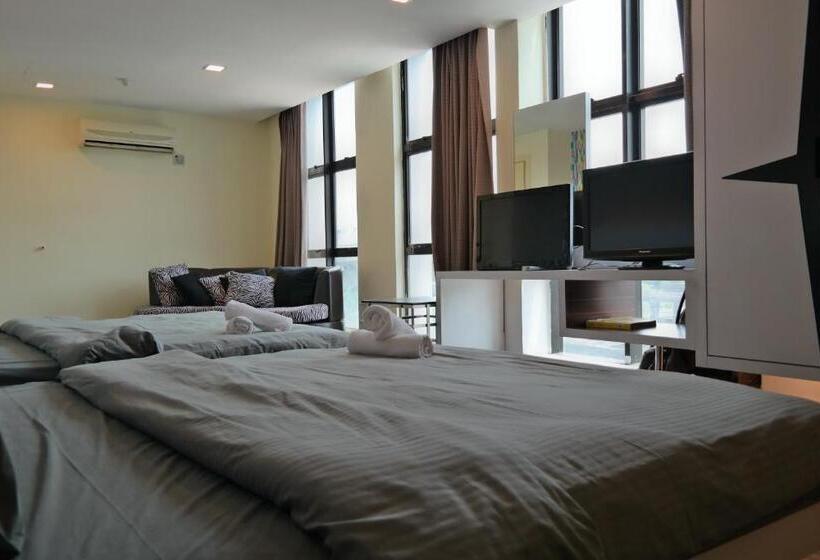 Отель Summer Oscar Boutique