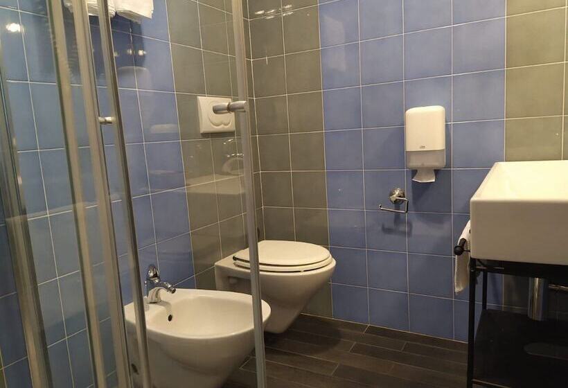 בית מלון כפרי Taverna Capozzi