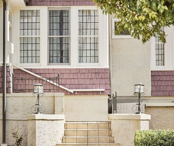 בית מלון כפרי The Nunnery And Spa At Brightlands