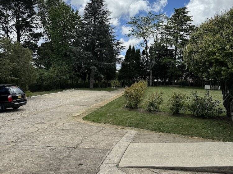 בית מלון כפרי The Nunnery And Spa At Brightlands