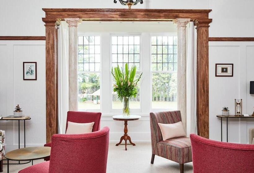 בית מלון כפרי The Nunnery And Spa At Brightlands