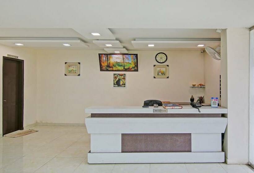 호텔 Treebo Amaya Inn Sector 72