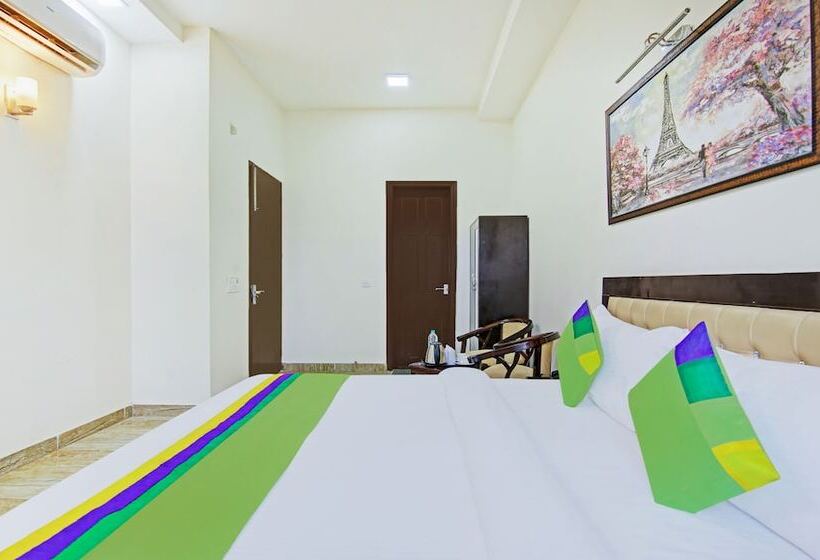 호텔 Treebo Amaya Inn Sector 72