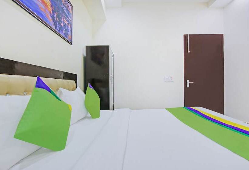 호텔 Treebo Amaya Inn Sector 72