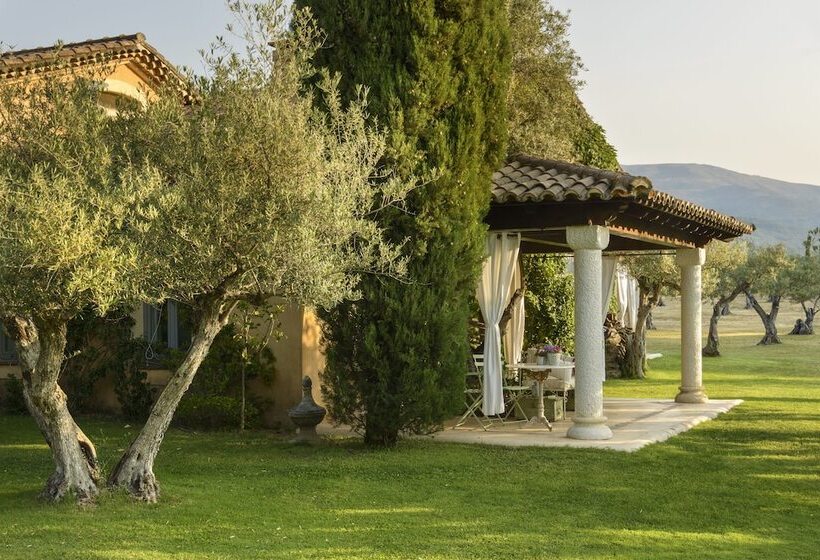 هتل Vaqueria Cantaelgallo   Habitacion El Castaño