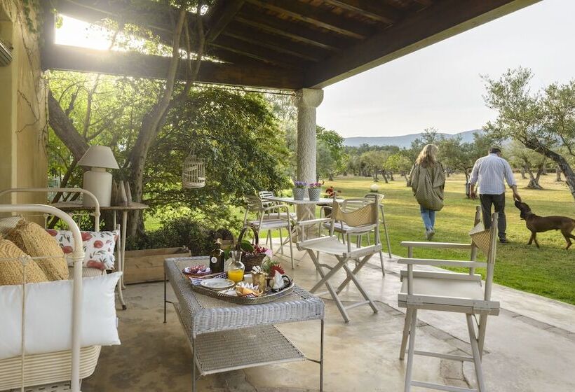 هتل Vaqueria Cantaelgallo   Habitacion El Castaño