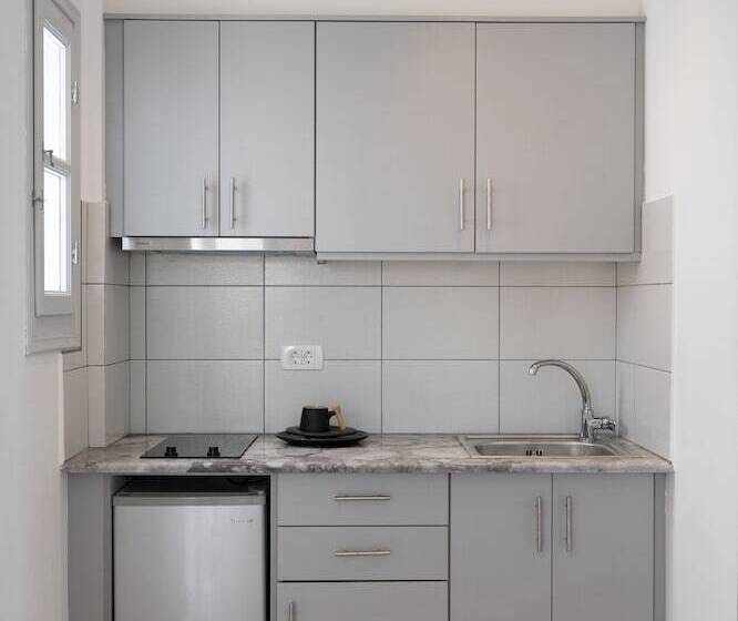 호텔 White Lily Suites & Lofts Adults Only 16 Plus