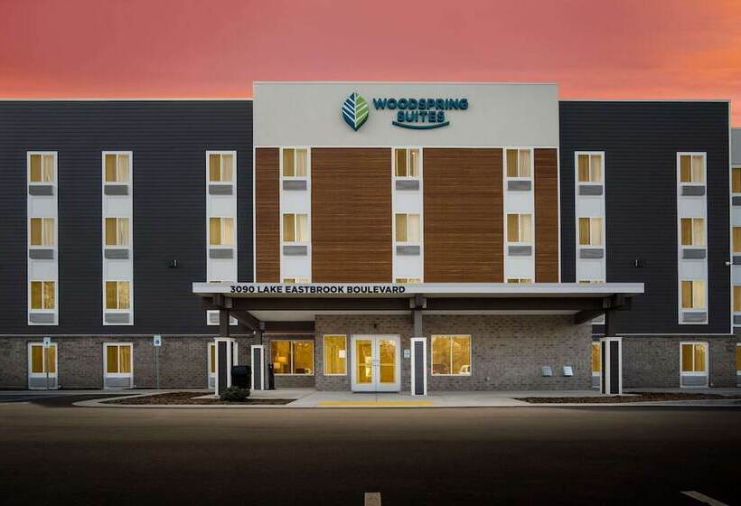 هتل Woodspring Suites Grand Rapids Kentwood