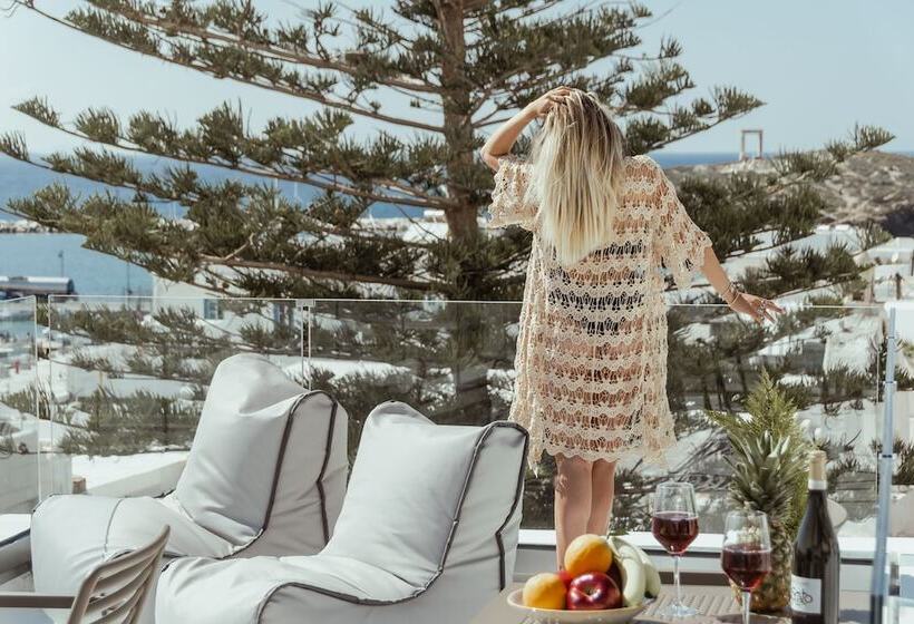 Mariet Naxos Elegant Suites