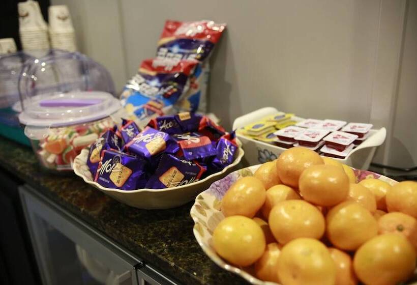 مُتل Busan Deokcheon 2heaven