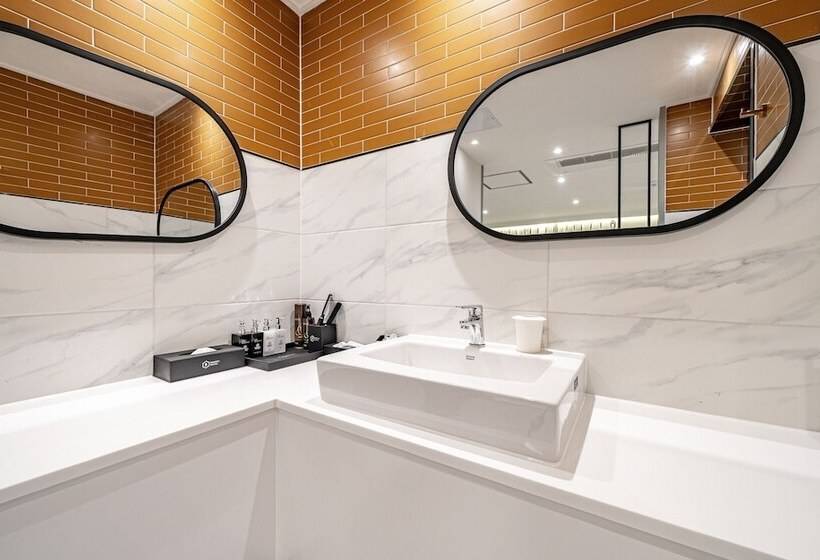 모텔 Busan Songjeong Brooks