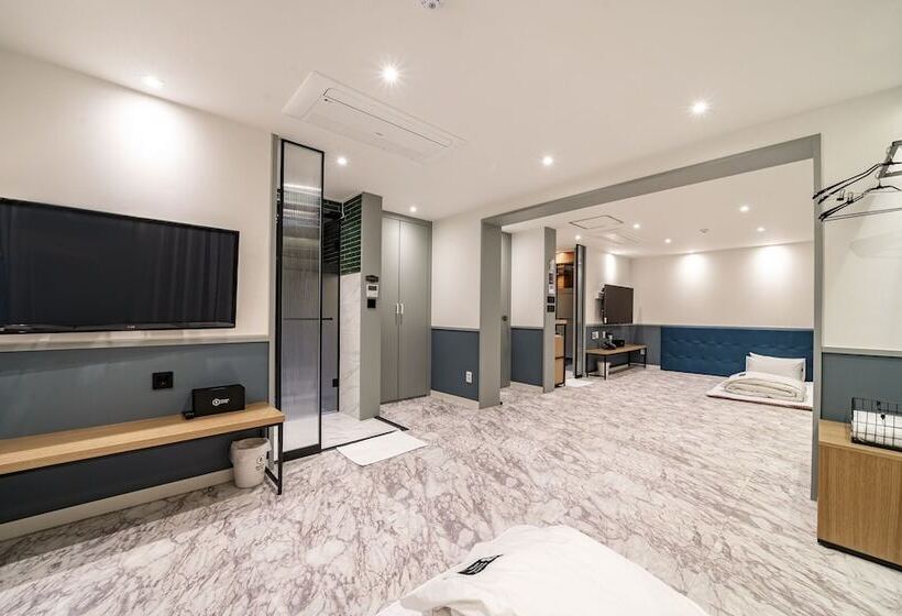 모텔 Busan Songjeong Brooks