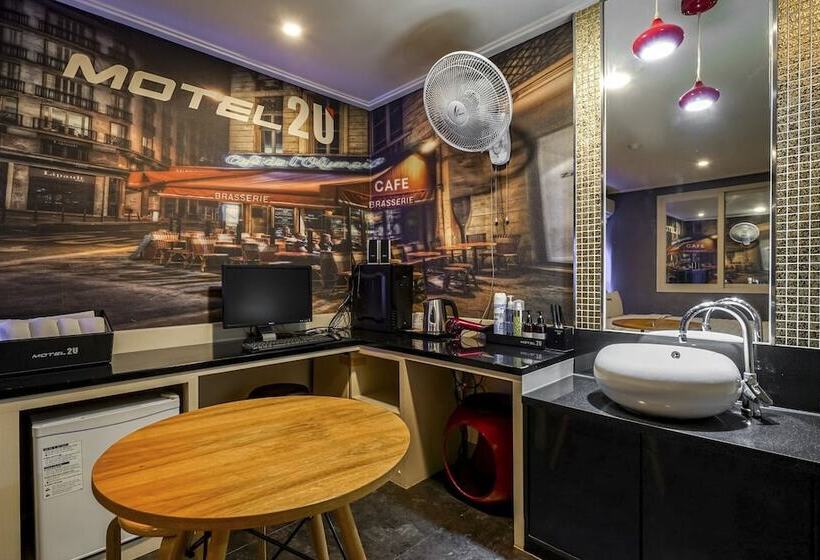 فندق على الطريق Busan Suyeong S