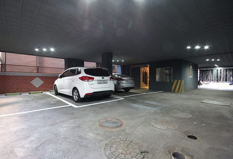 فندق على الطريق Busan Suyeong S