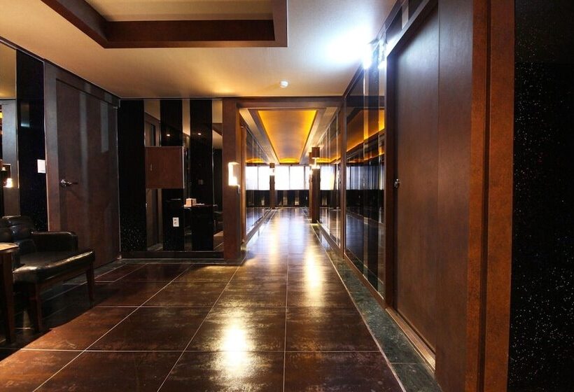 فندق على الطريق Busan Suyeong S