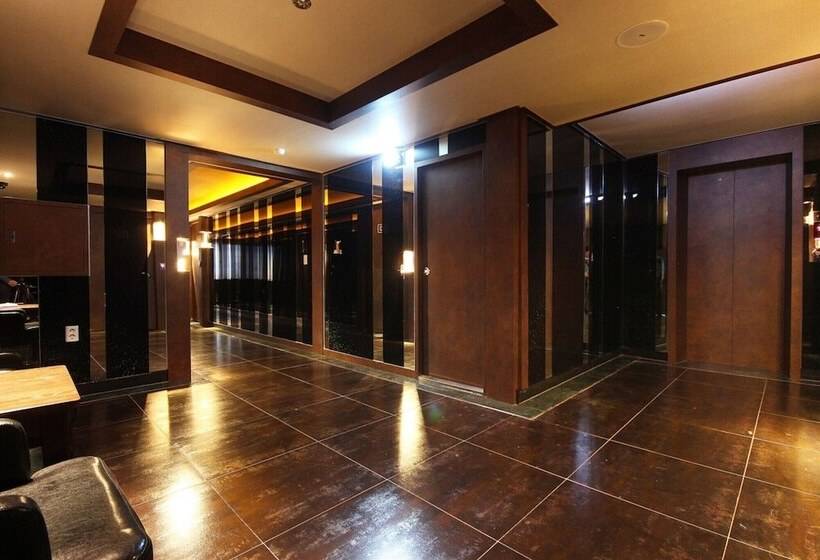 فندق على الطريق Busan Suyeong S