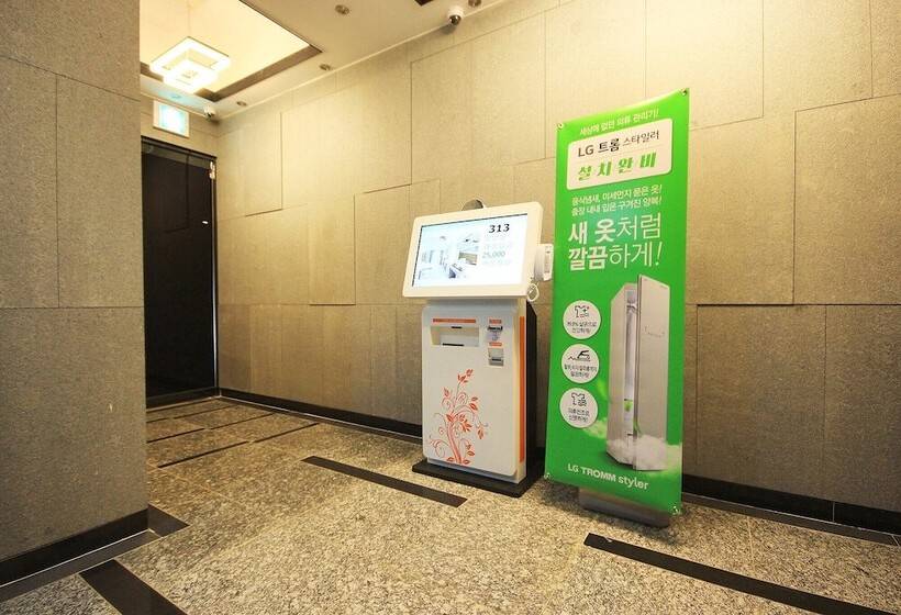 فندق على الطريق Gwangju Cheomdan Ferrari