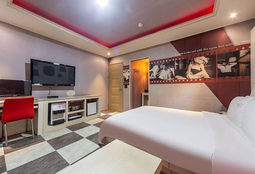 汽车旅馆 Gwangju Sangmu M