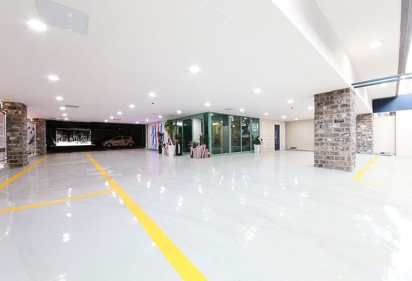 汽车旅馆  Gwangju Sinan Yeogiseo Jaja