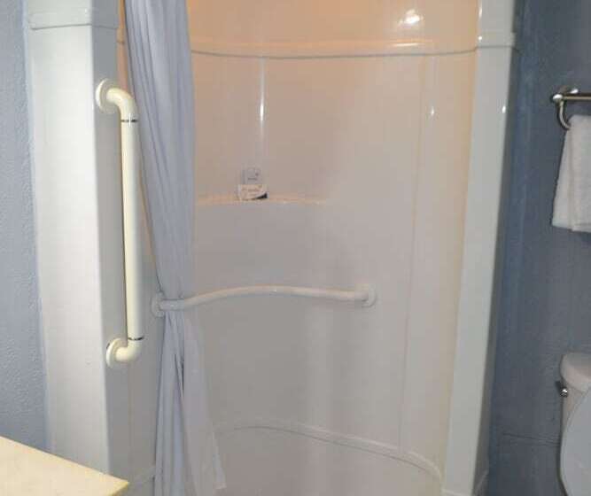 فندق على الطريق Noble Suites Jacksonville