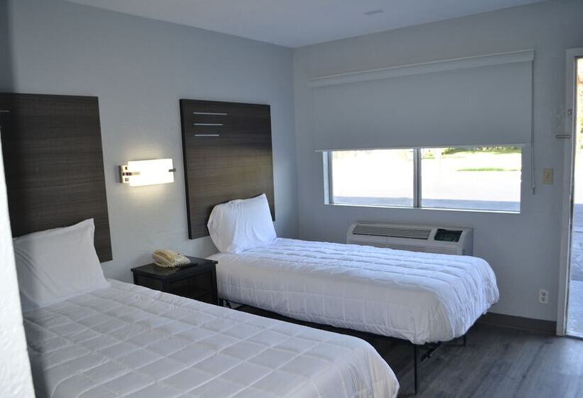 فندق على الطريق Noble Suites Jacksonville