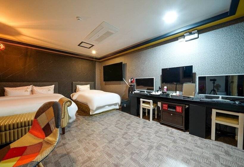 모텔 Ulsan Jinjangdong Boston