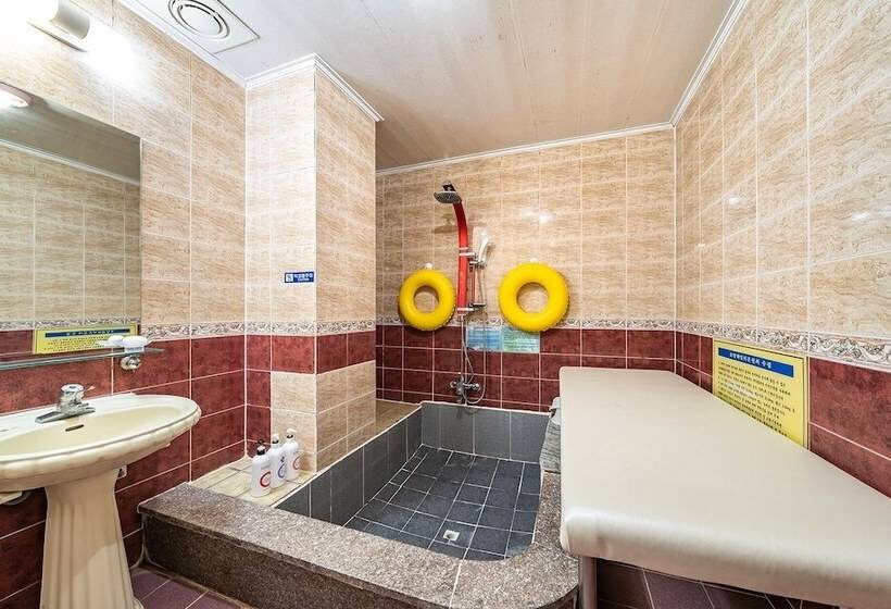 モーテル Ulsan Yeongnam Alps Sandia Oncheon