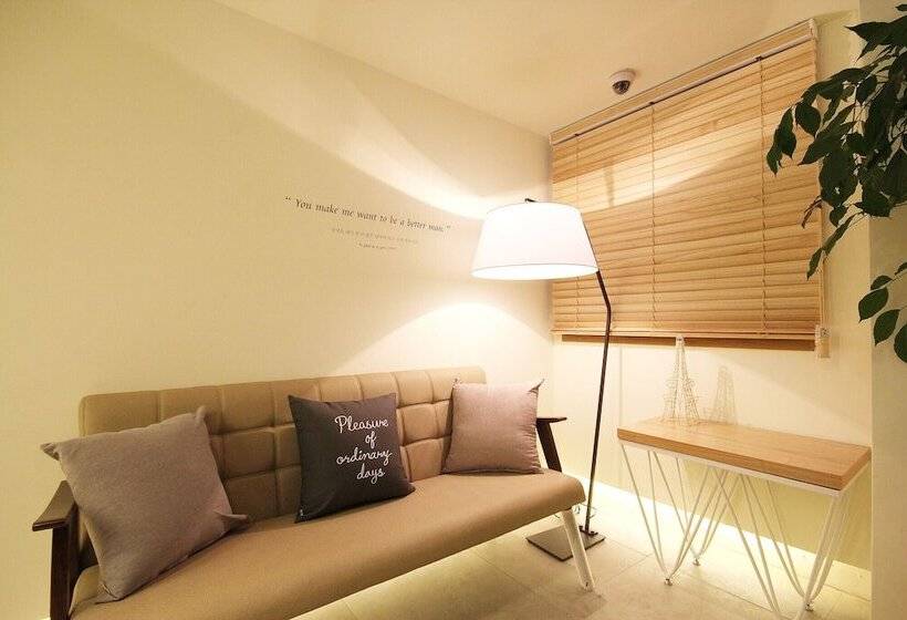 מוטל Yaja Busan Sasang Terminal