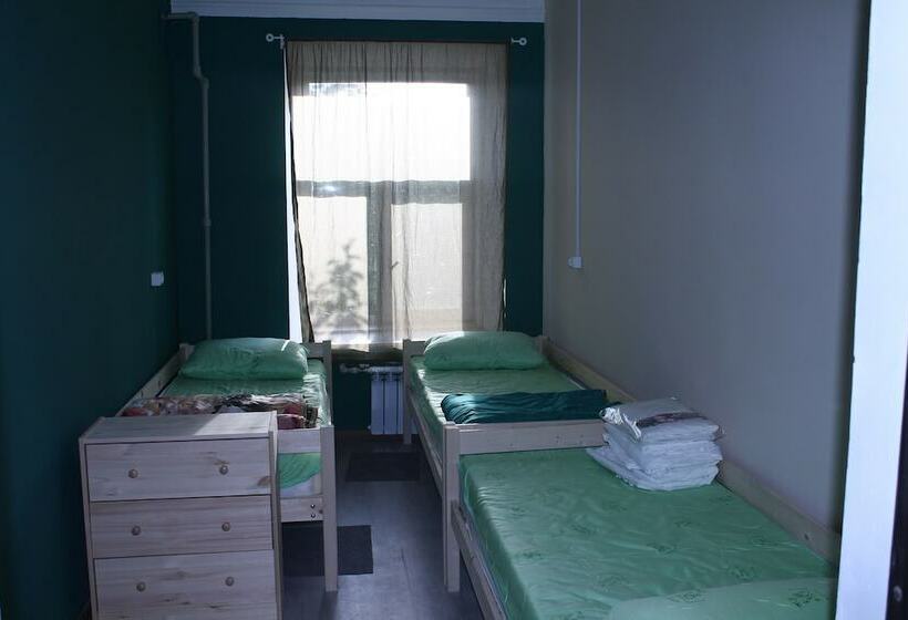 Nice Hostel Alekseevskaya