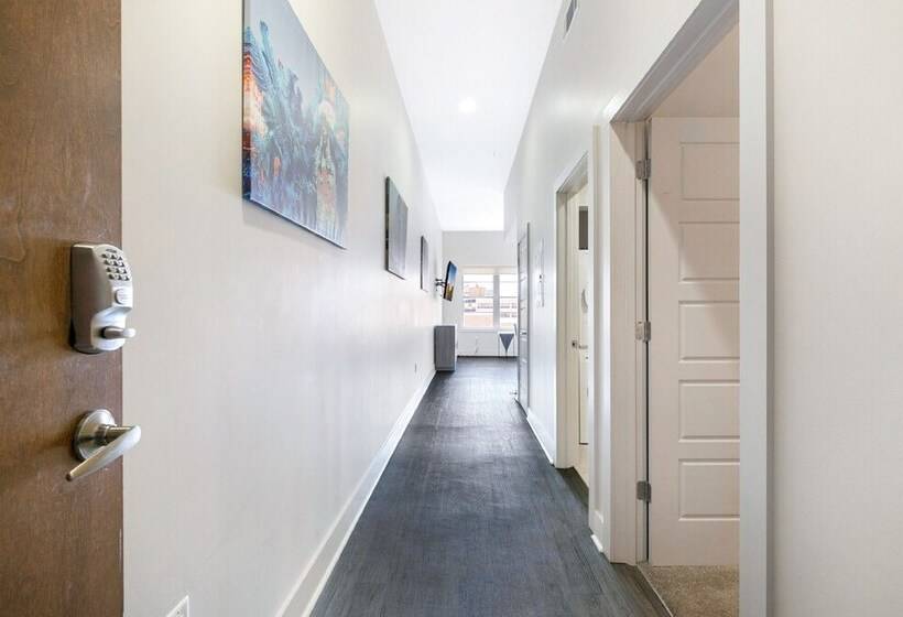 Peaceful Condo Near Bourbon Street