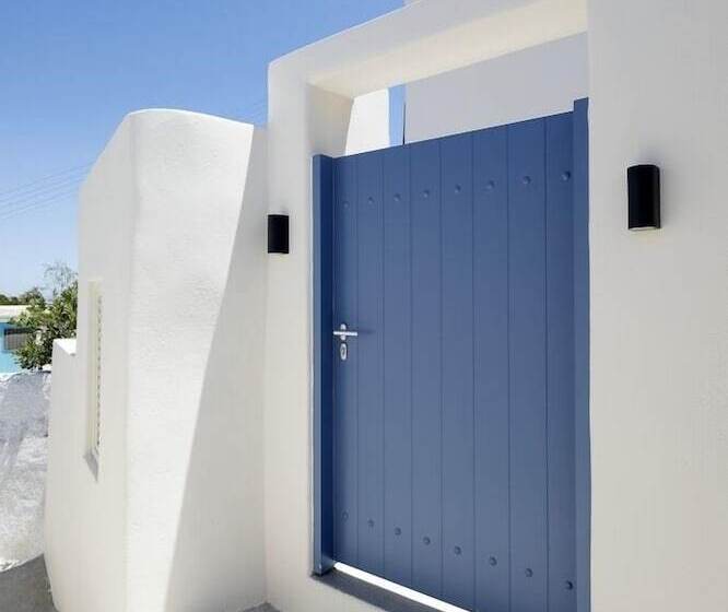 پانسیون Acave Santorini Suites