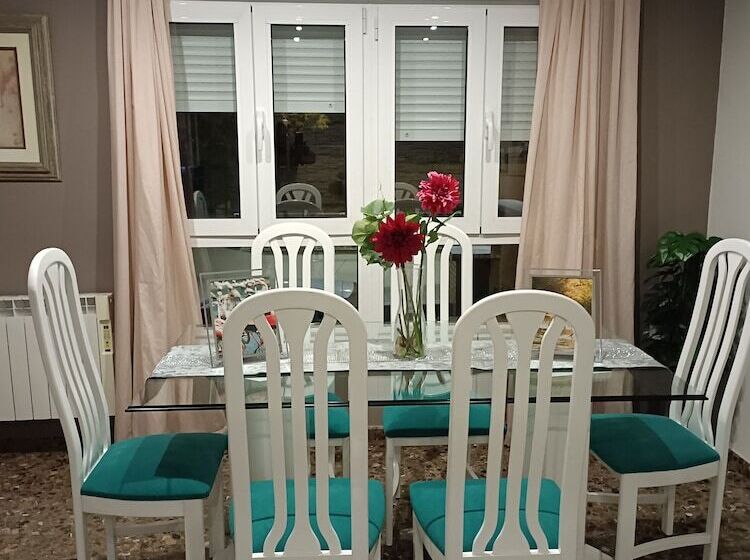 פנסיון Acogedora Y Familiar Casa En L Olleria