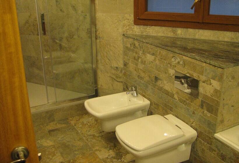 פנסיון Alpensholidays Ca La Celia