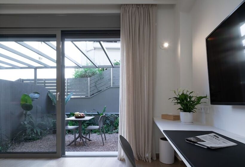 פנסיון Athens Hill Luxury Apartments