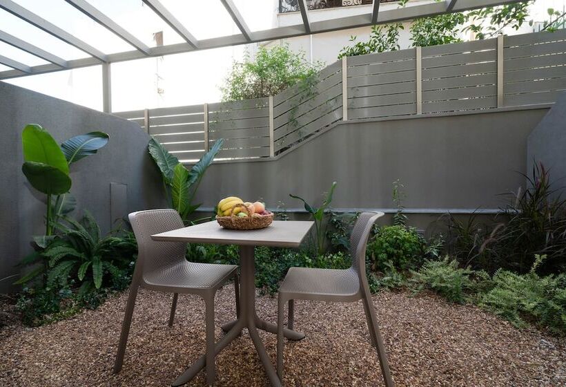 פנסיון Athens Hill Luxury Apartments