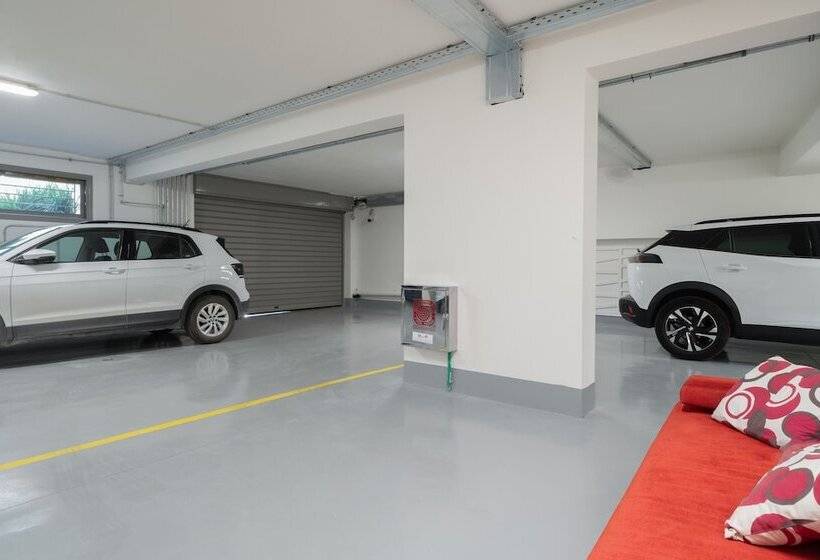 פנסיון Athens Hill Luxury Apartments