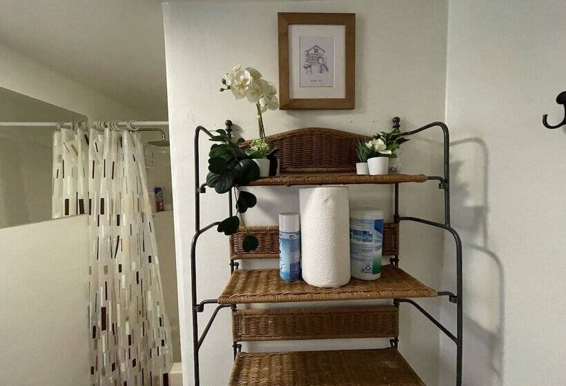 بنسيون B Love S Guest House