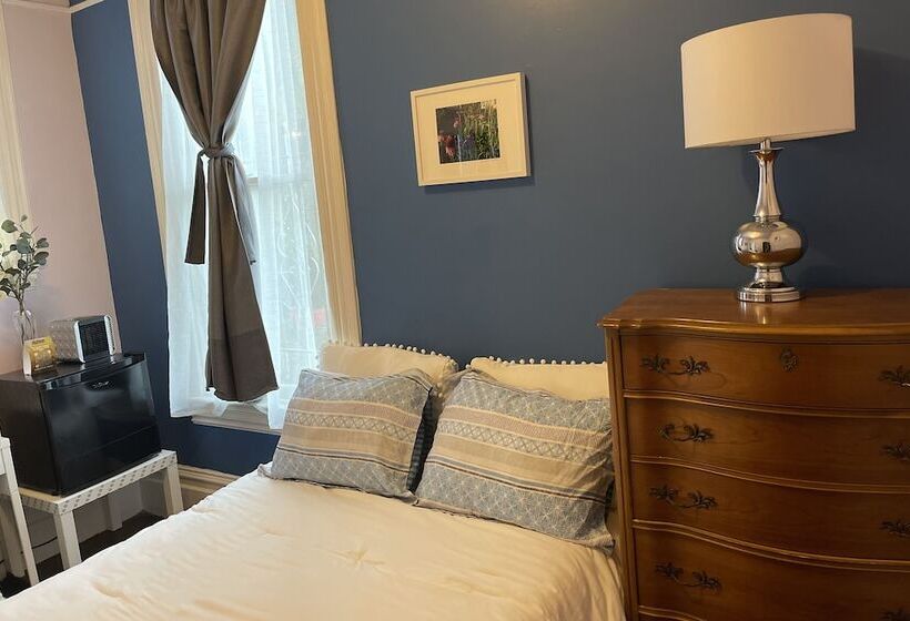 بنسيون B Love S Guest House